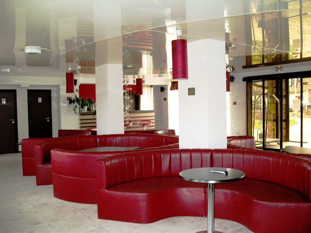 Alexander Hotel Banya  Ngoại thất bức ảnh