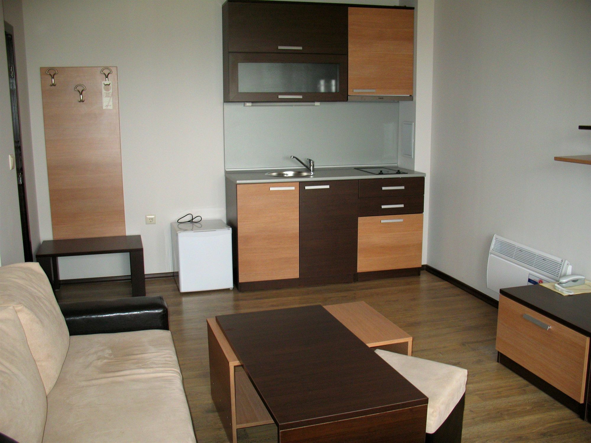 Alexander Hotel Banya  Ngoại thất bức ảnh